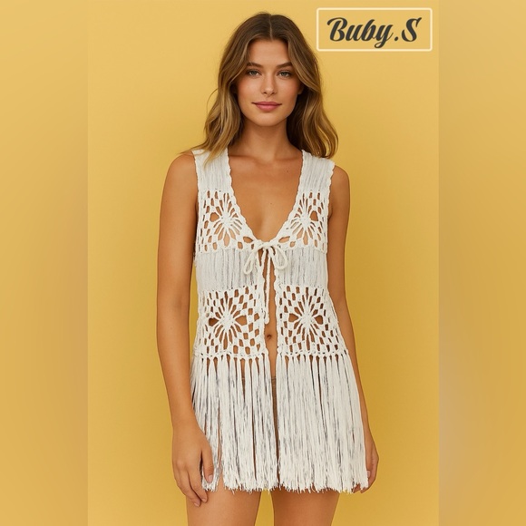 Buby.S Other - 🛍️SALE🛍️ Buby.S ITALY Ecru Crochet Boho Beach Cover Up / Tunic Top Tasseled